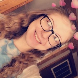 Meet your Posher, Alissa